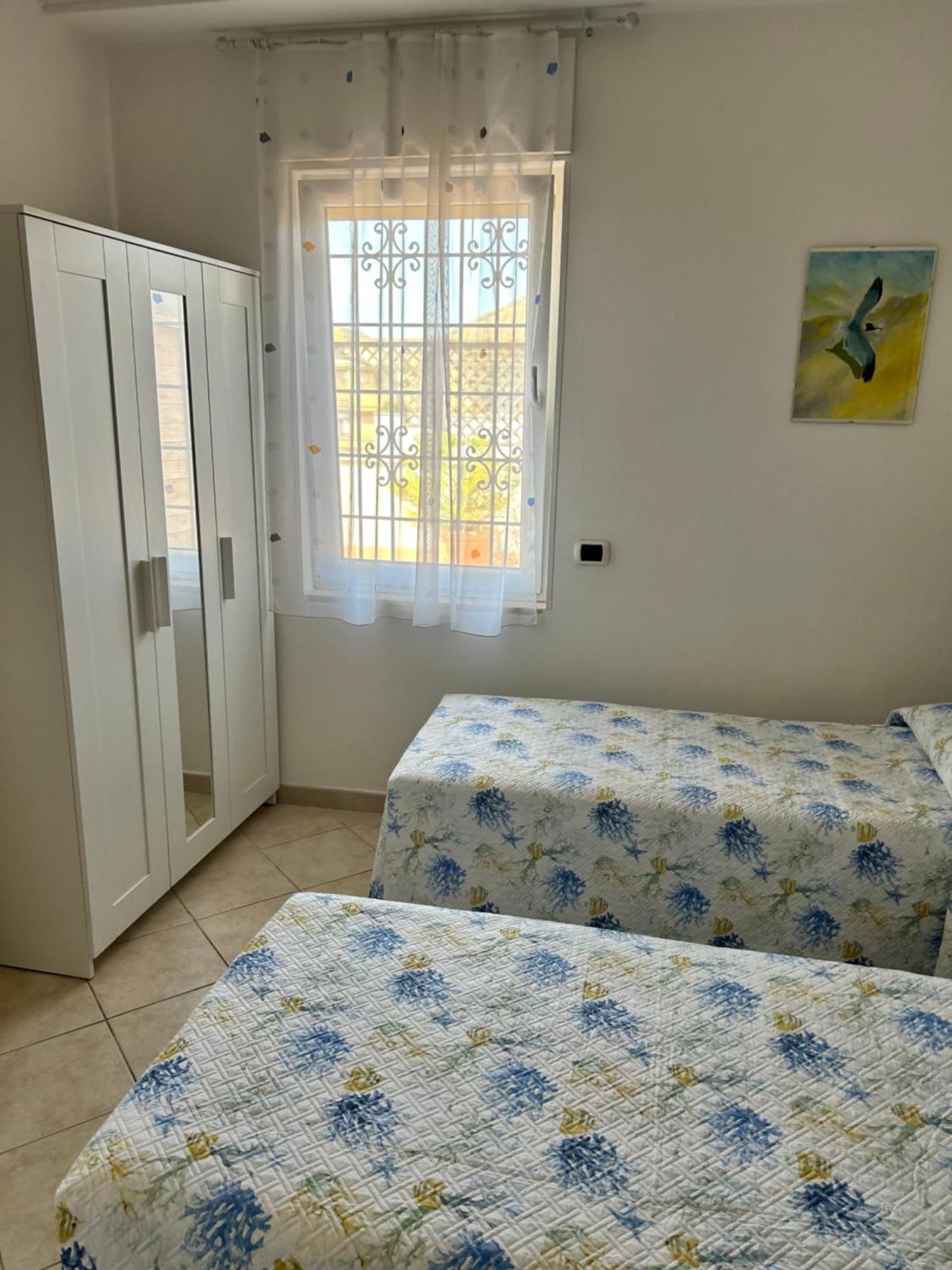 Апартаменты Attico Con Terrazza In Via Dei Traghetti Лидо-ди-Остия Экстерьер фото